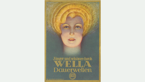 Frau mit goldenen Locken 